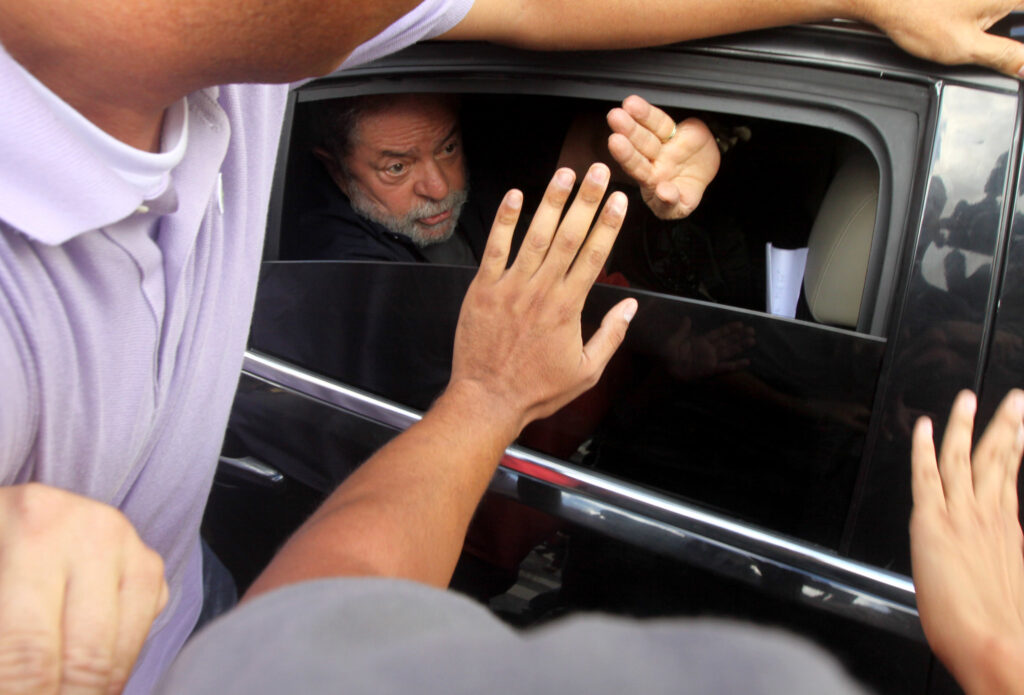 Coletiva com Lula ex-pres da república